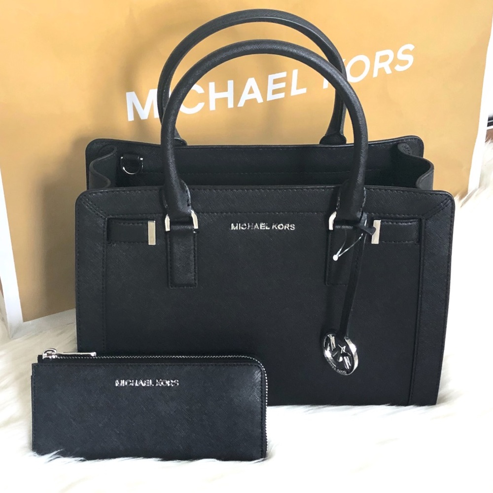 🆕Black MK Dillon Satchel w/Wallet🎀